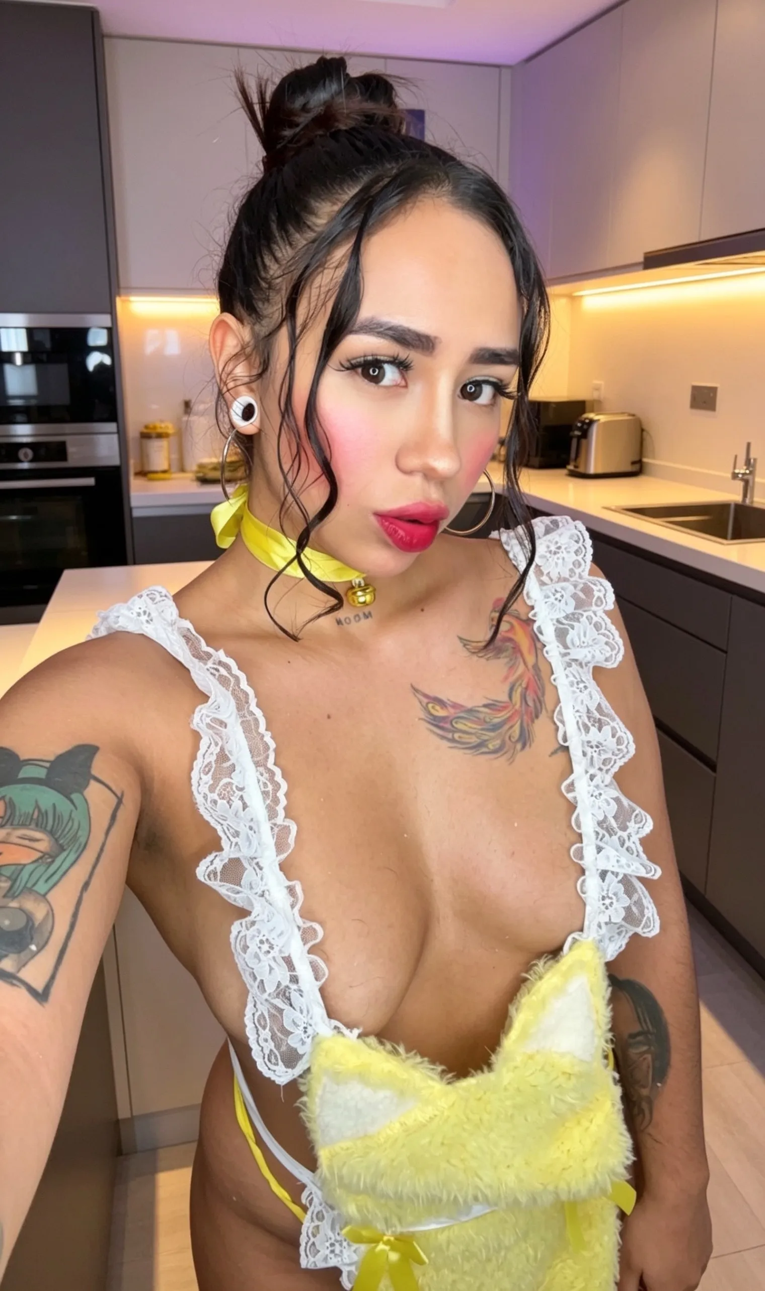 Live sex webcam photo for LunaBritton #8664526