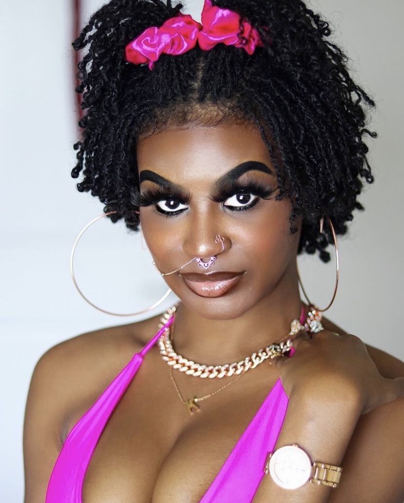 Live sex webcam photo for JasmineLinley #7469102