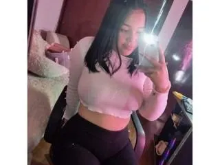 Live sex webcam photo for SweetDahian #6478497