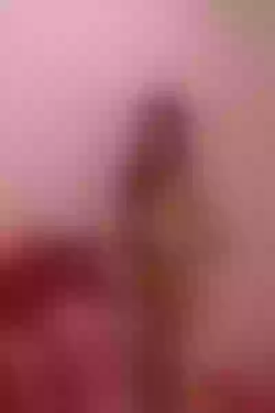 Live sex webcam photo for LittleeScarlett #6925760