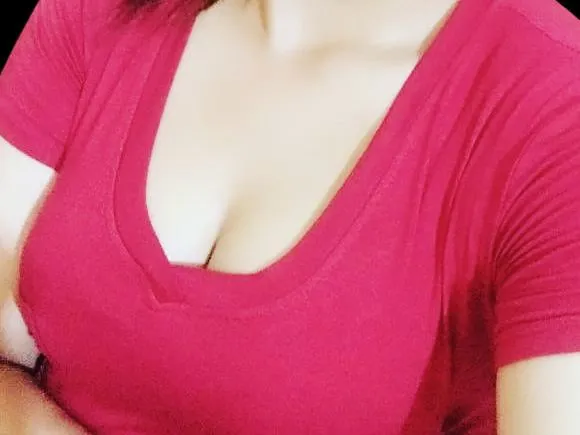 Live sex webcam photo for AsianQueenxxx #5746017