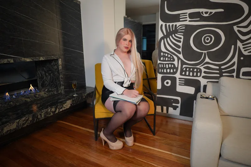 Live sex webcam photo for CamiilaRoberts #6547185