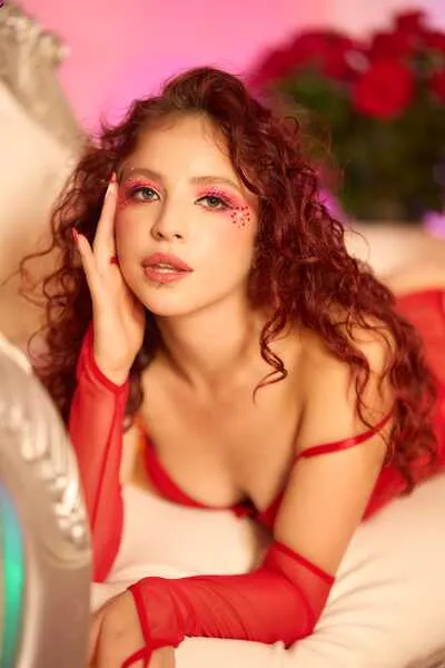 Live sex webcam photo for FireMerida #6018699