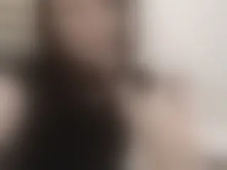 Live sex webcam photo for FancyKitty28 #8399342