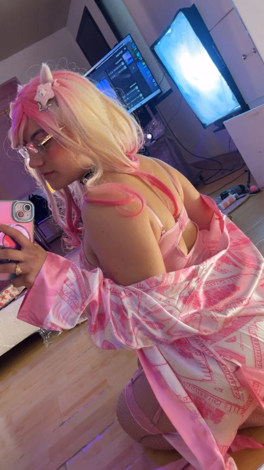 Live sex webcam photo for Broklinwhite #7952036