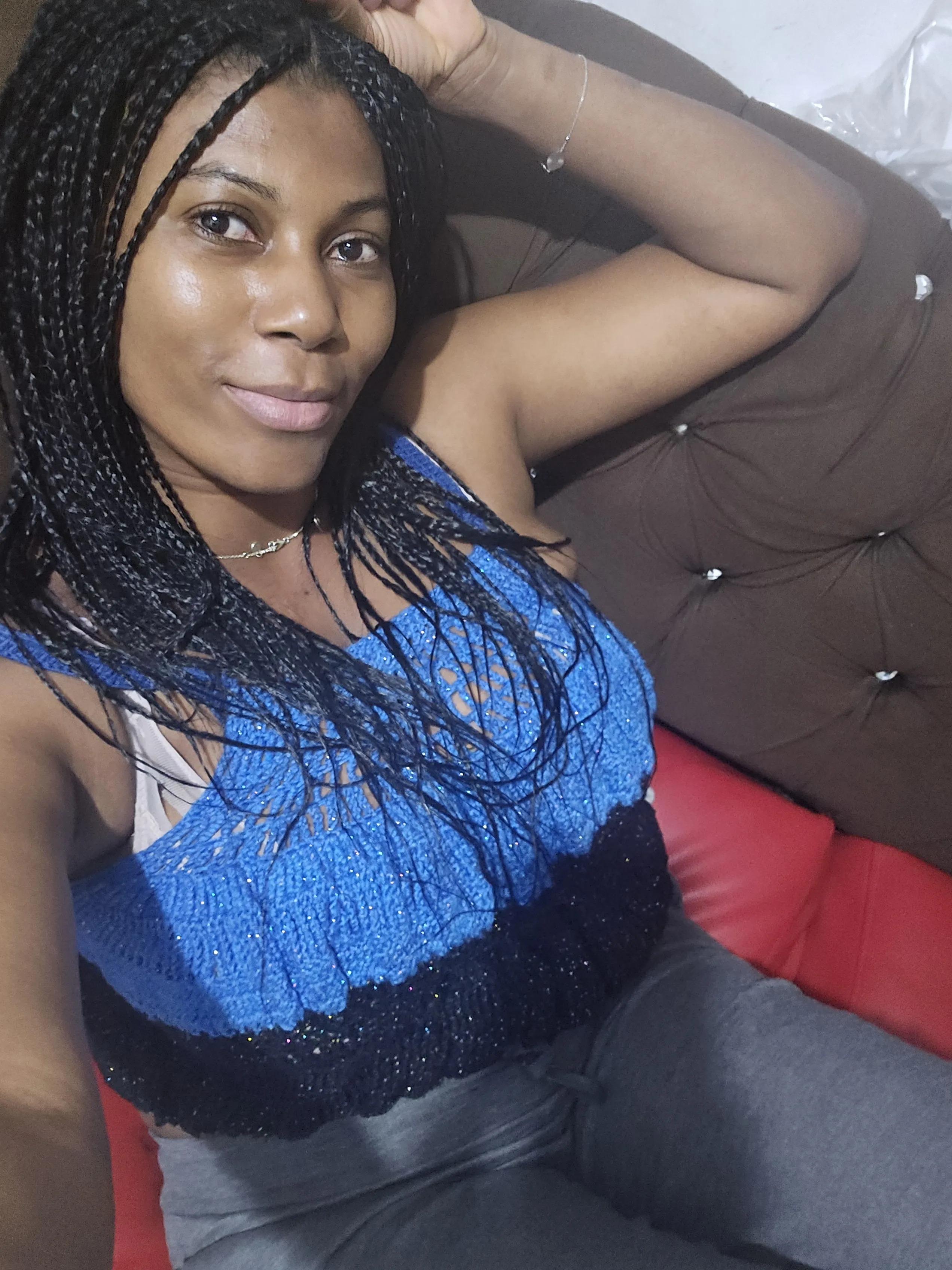 Live sex webcam photo for DianneHalle19 #8056109