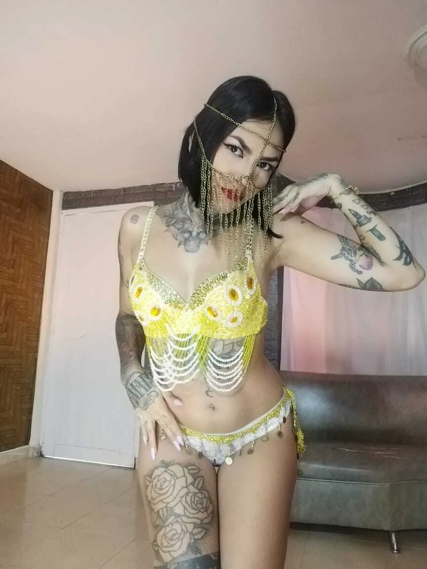 Live sex webcam photo for ABRILFACCINI #7858942