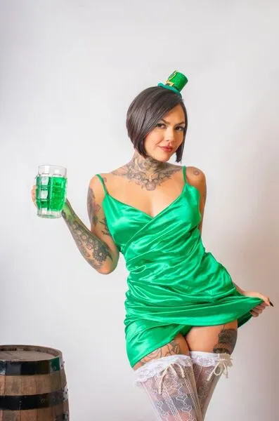 Live sex webcam photo for ABRILFACCINI #7859483