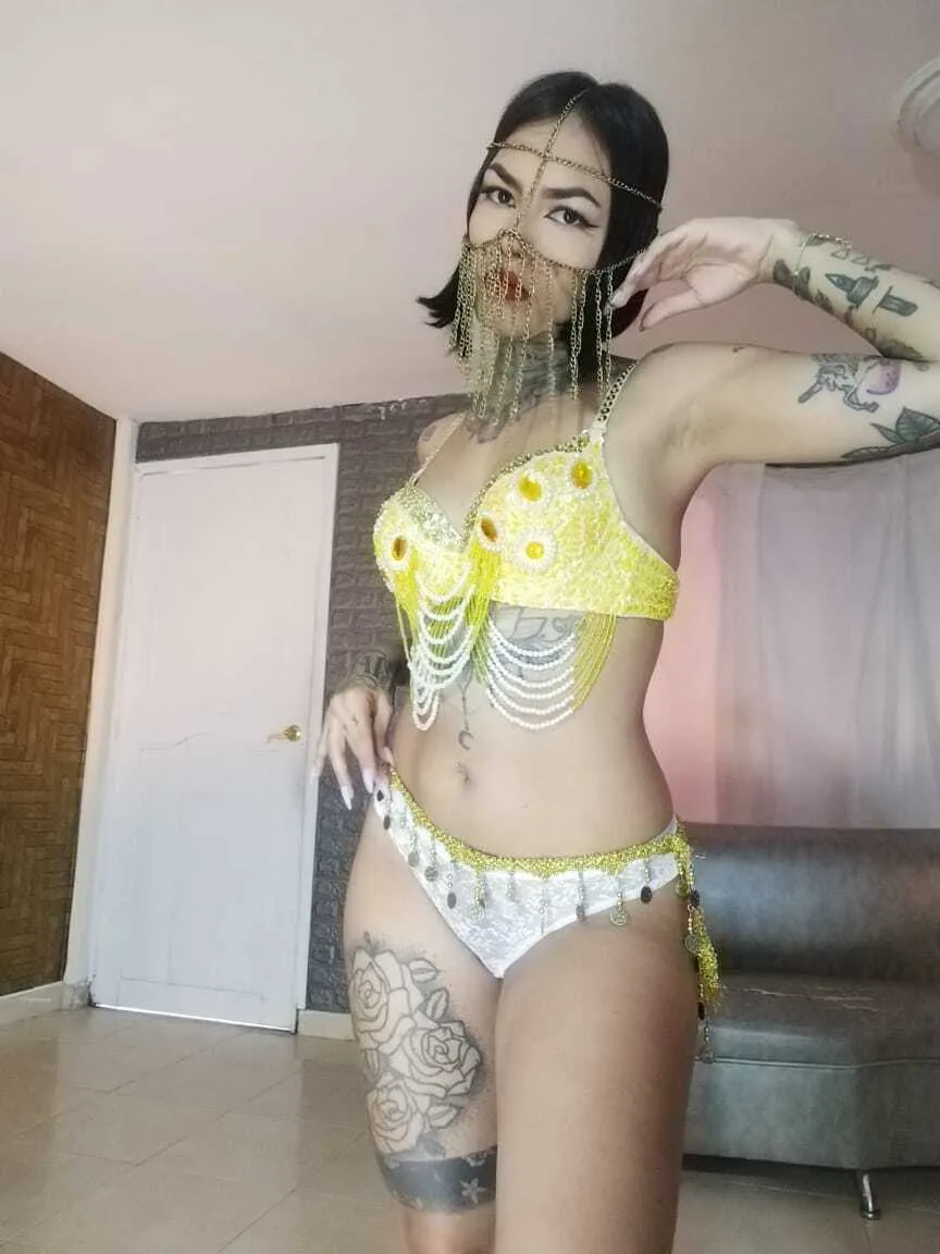 Live sex webcam photo for ABRILFACCINI #7858940