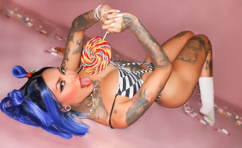 Live sex webcam photo for ABRILFACCINI #7859560