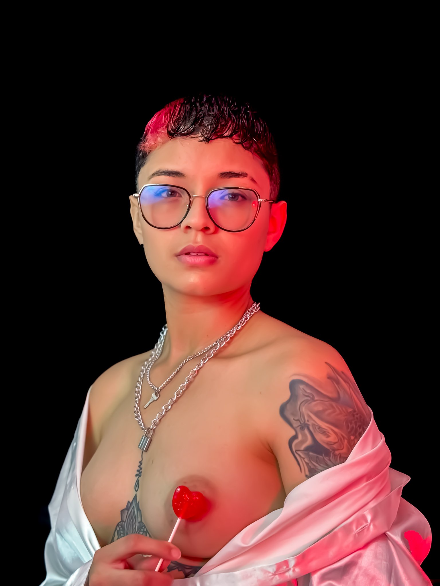 Live sex webcam photo for SamBartonn #7166480