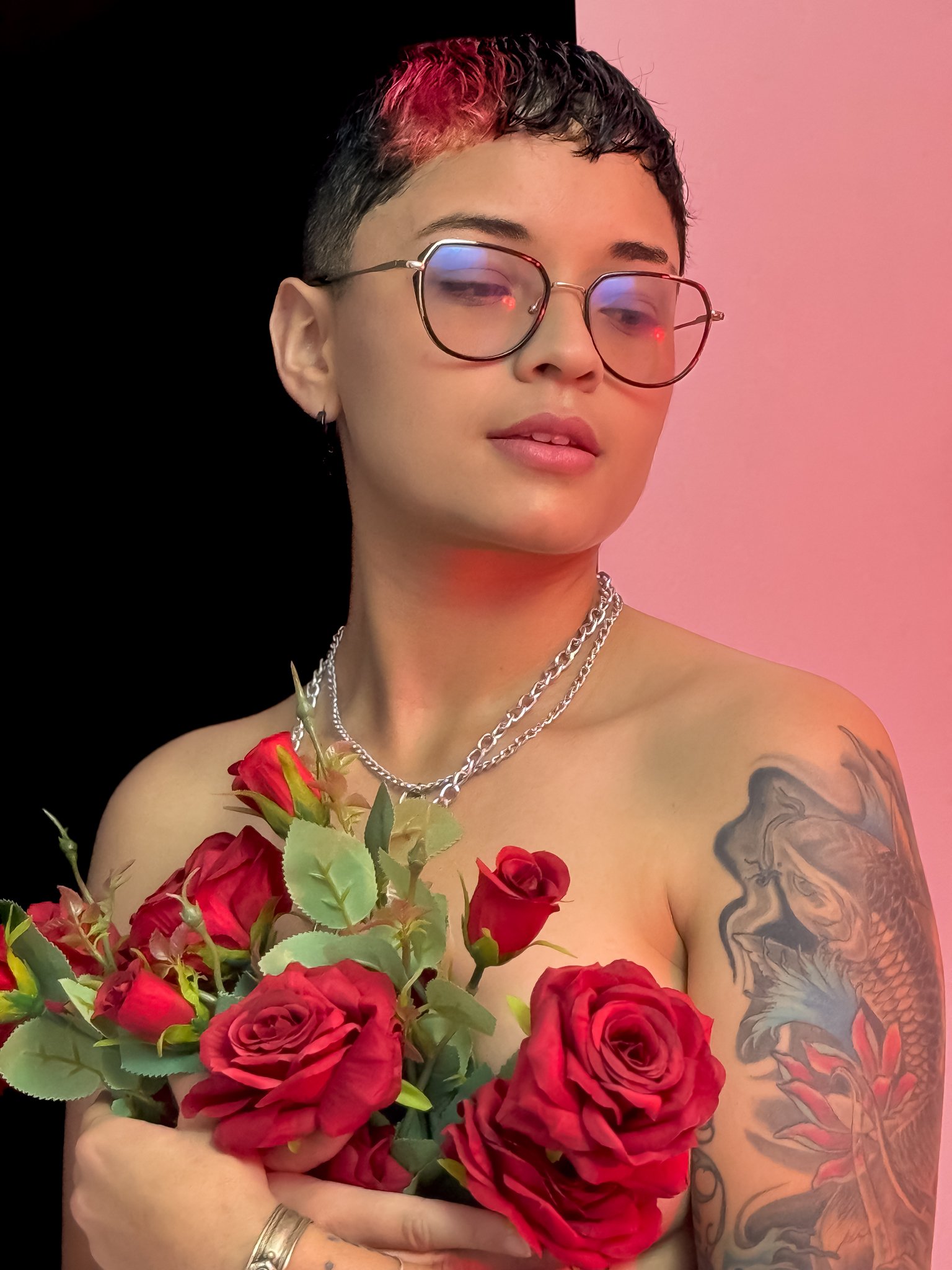 Live sex webcam photo for SamBartonn #7166483