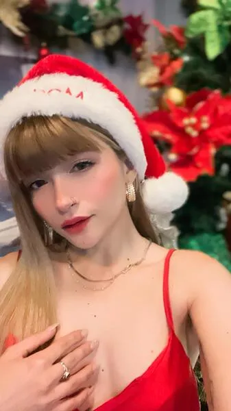 Live sex webcam photo for MilaMaranello #6085873