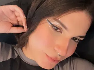 Live sex webcam photo for ThenaViolet #8521728