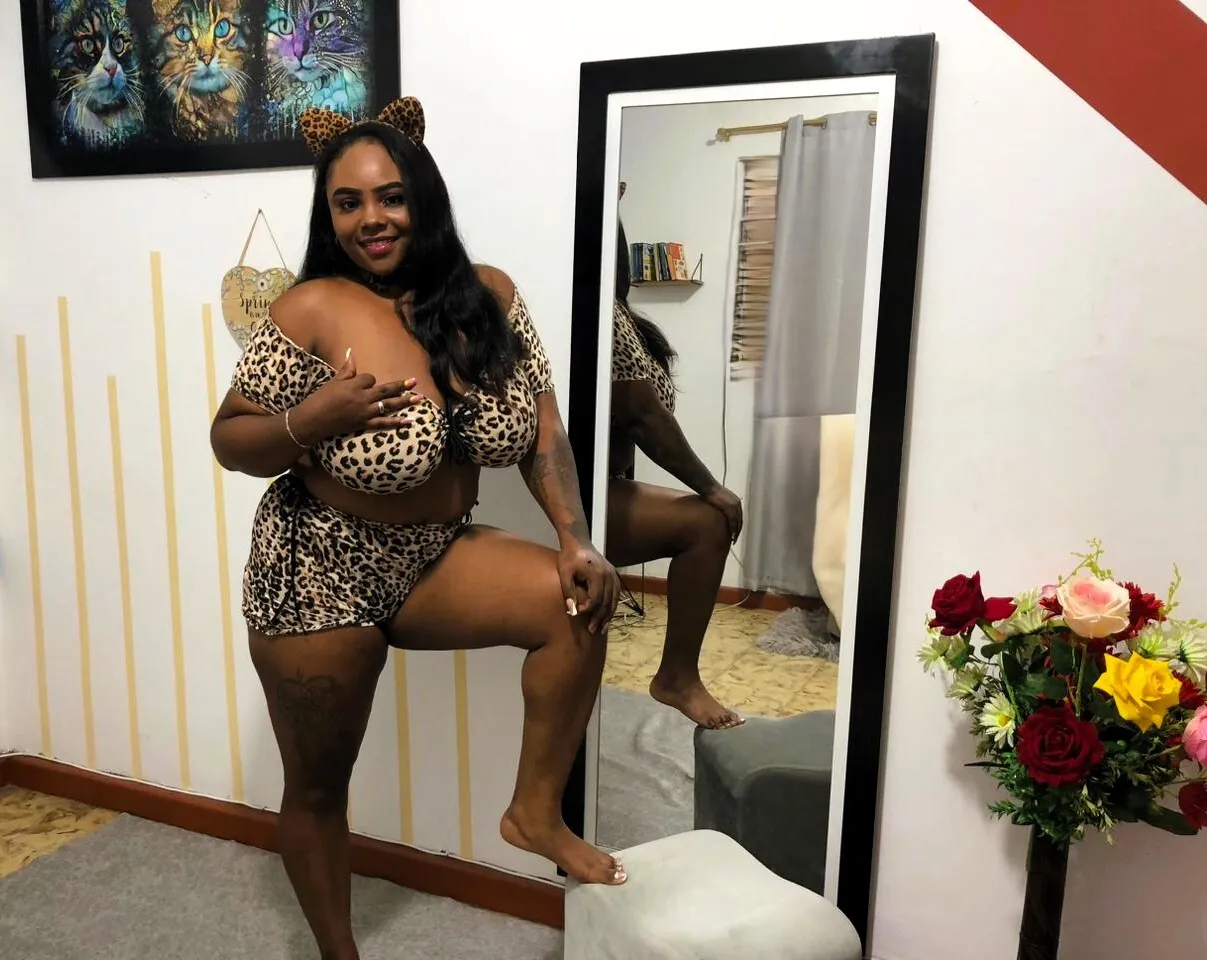 Live sex webcam photo for harleyEvanss #7334815