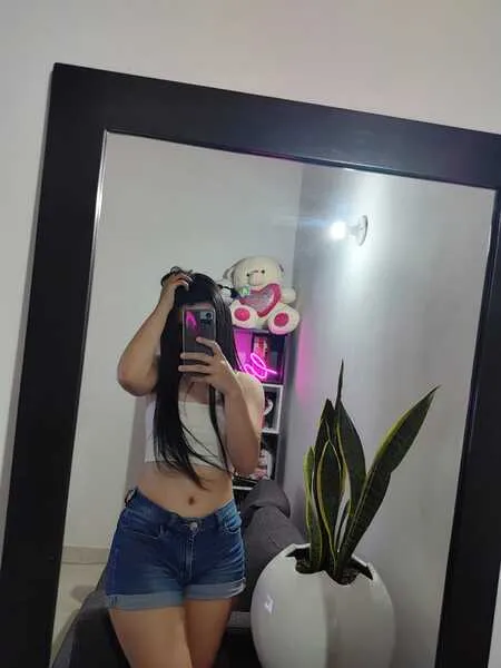 Live sex webcam photo for AngelaDoppler #6040174