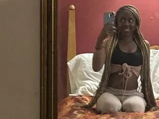 Live sex webcam photo for blackqueen888 #5975693