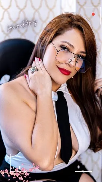 Live sex webcam photo for IsabellaRoussee #2549073