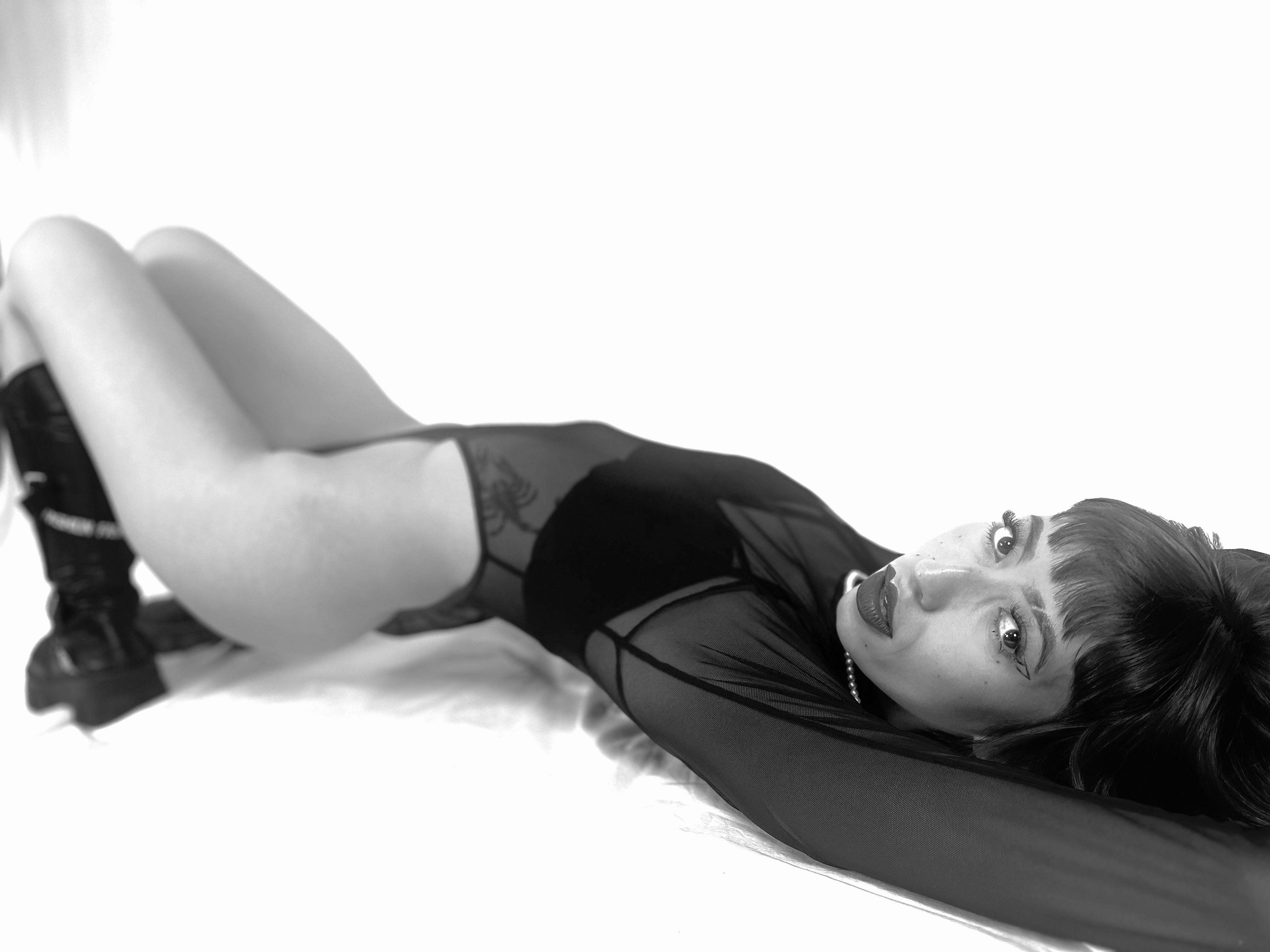 Live sex webcam photo for LilithCooperr #7199417