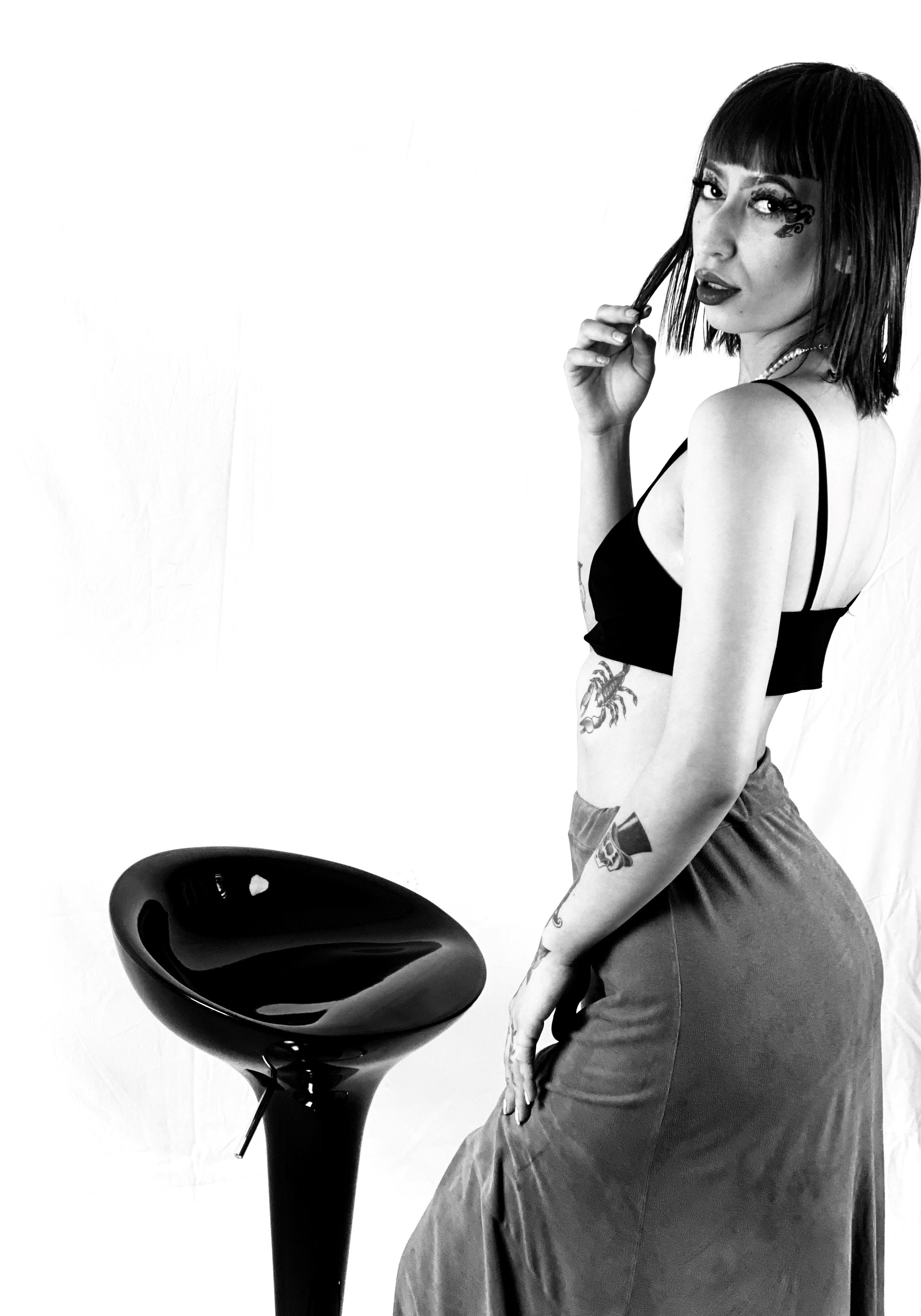 Live sex webcam photo for LilithCooperr #7199534