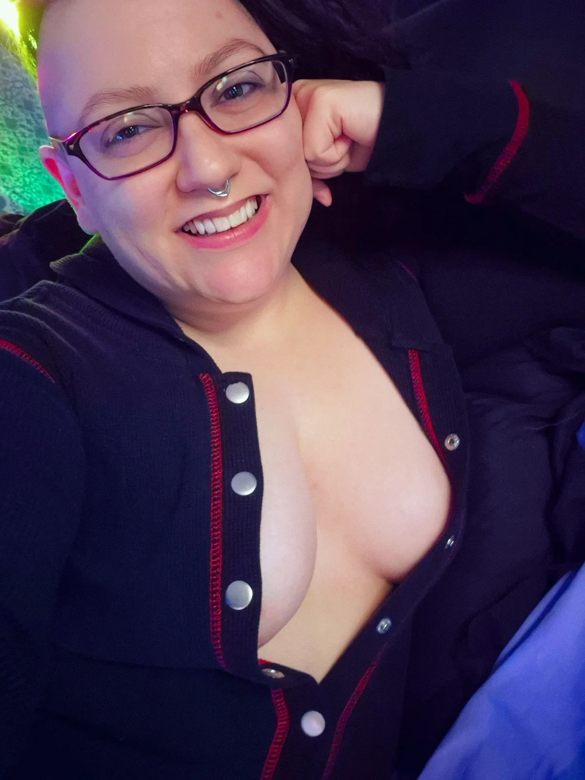Live sex webcam photo for CuddlyLittleDemon #8485449