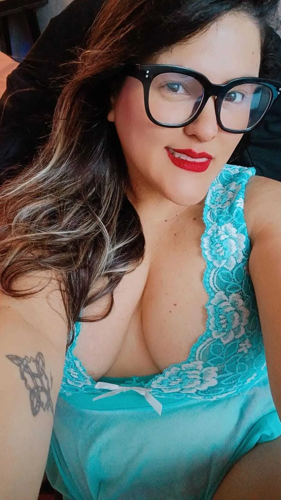 Live sex webcam photo for OlivaFoxx19 #8284297