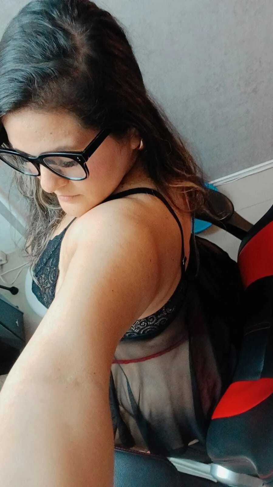 Live sex webcam photo for OlivaFoxx19 #8040586