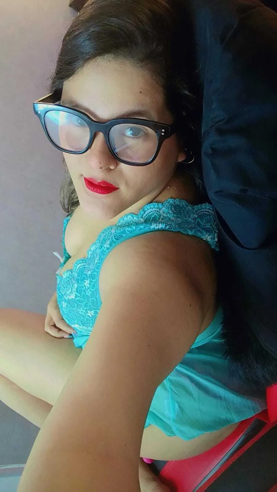 Live sex webcam photo for OlivaFoxx19 #8284294