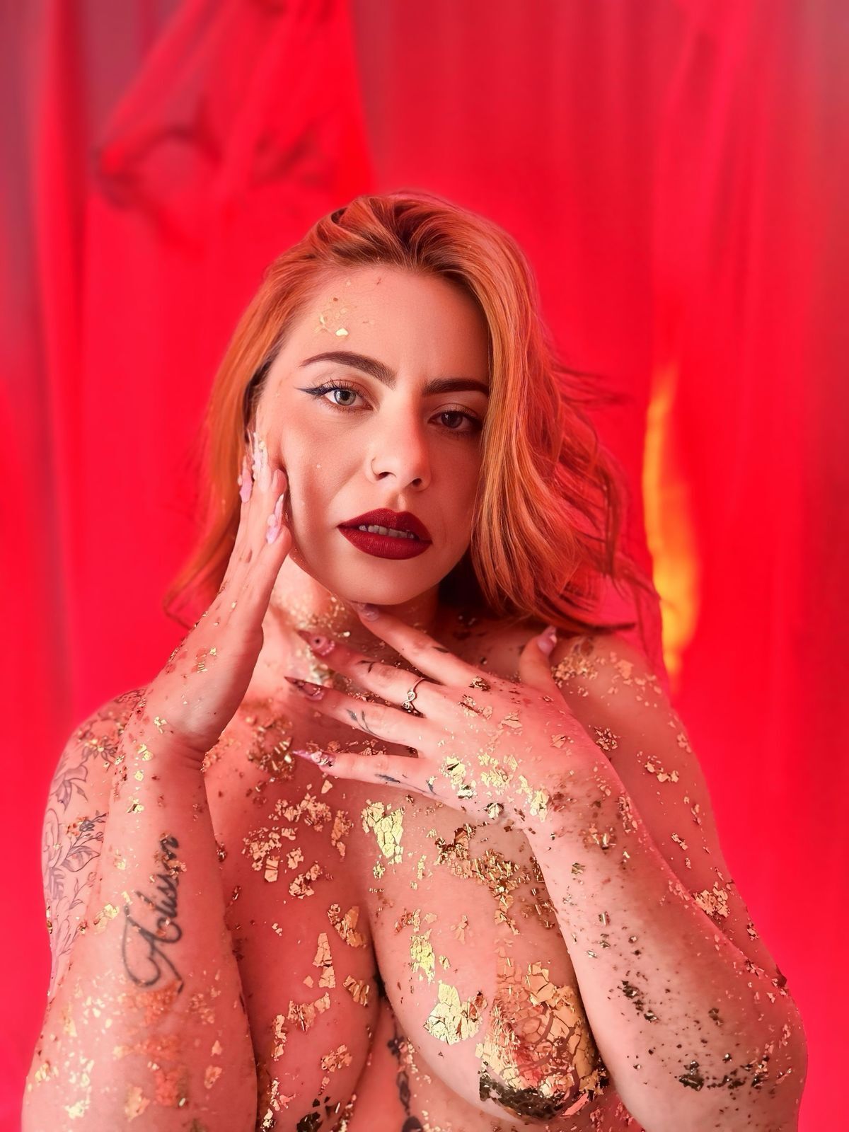 Live sex webcam photo for Dulcecharlottee #7782429