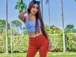 Live sex webcam photo for AnnyRiicee #5979486