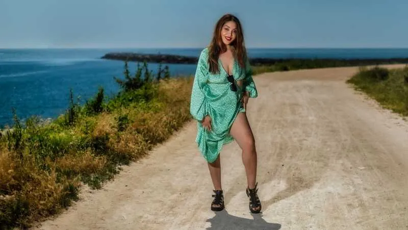 Live sex webcam photo for CataleyaRowan #6324883