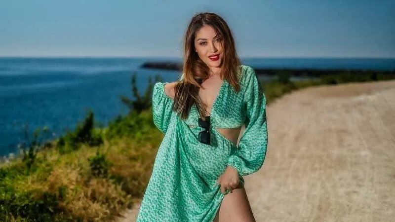 Live sex webcam photo for CataleyaRowan #6324884