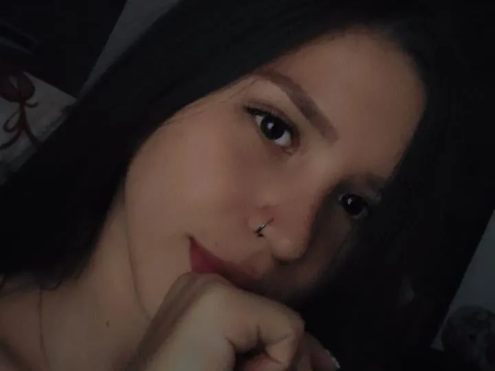 Live sex webcam photo for AlessandraAmbar #5772303