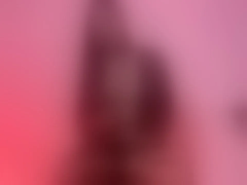 Live sex webcam photo for AnnieeCooper #5776292