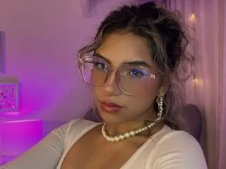 Live sex webcam photo for MaartinaSoler #5991321