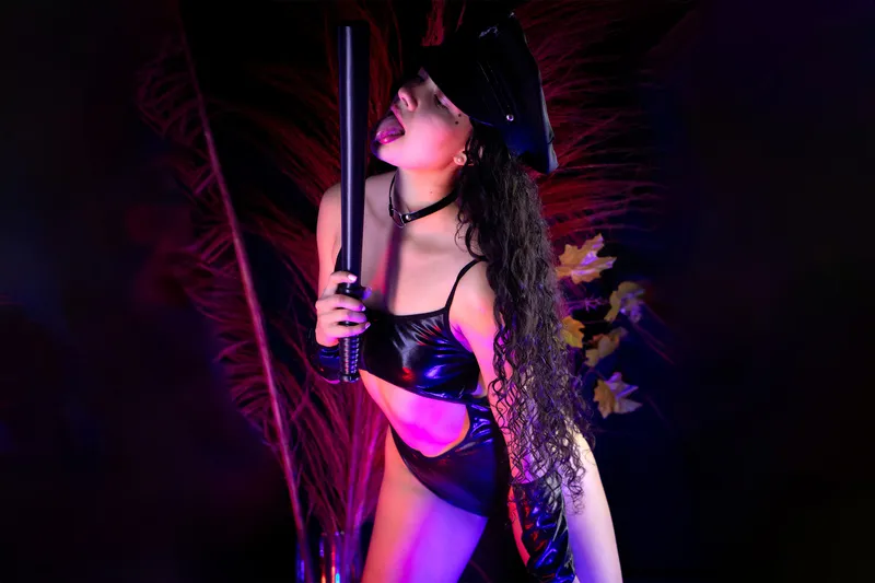 Live sex webcam photo for AlaskaBlueee #6494243