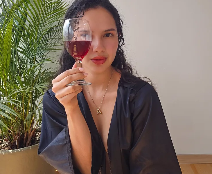 Live sex webcam photo for AlaskaBlueee #6783090