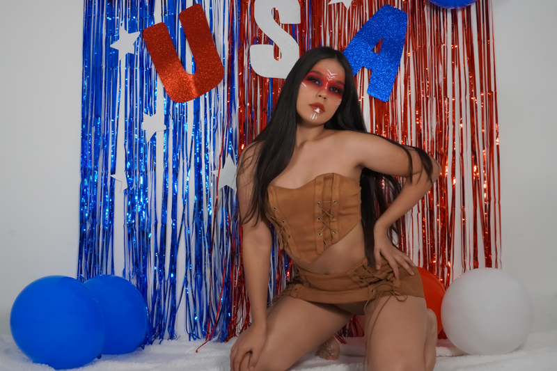 Live sex webcam photo for CarolineKim #6342297