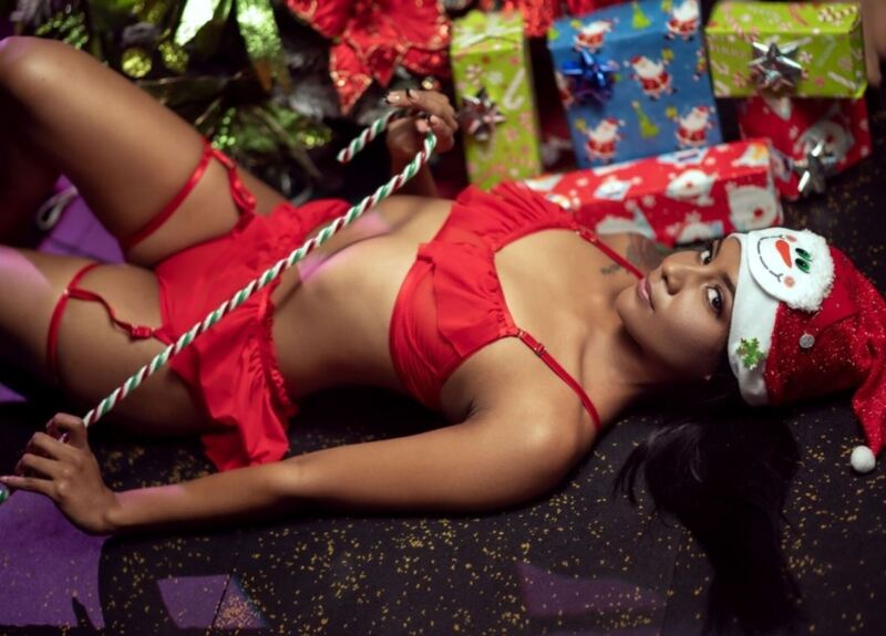 Live sex webcam photo for AntonellaSallow #6066935