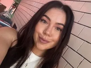 Live sex webcam photo for AndreaGirlNextDoor #5977286