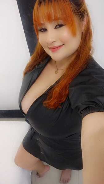 Live sex webcam photo for ElektraaRosee #6711377