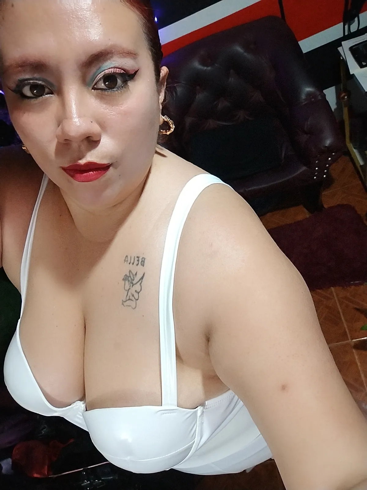 Live sex webcam photo for LexyDom #8058374