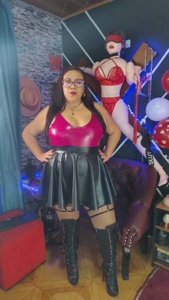 Live sex webcam photo for LexyDom #7172916