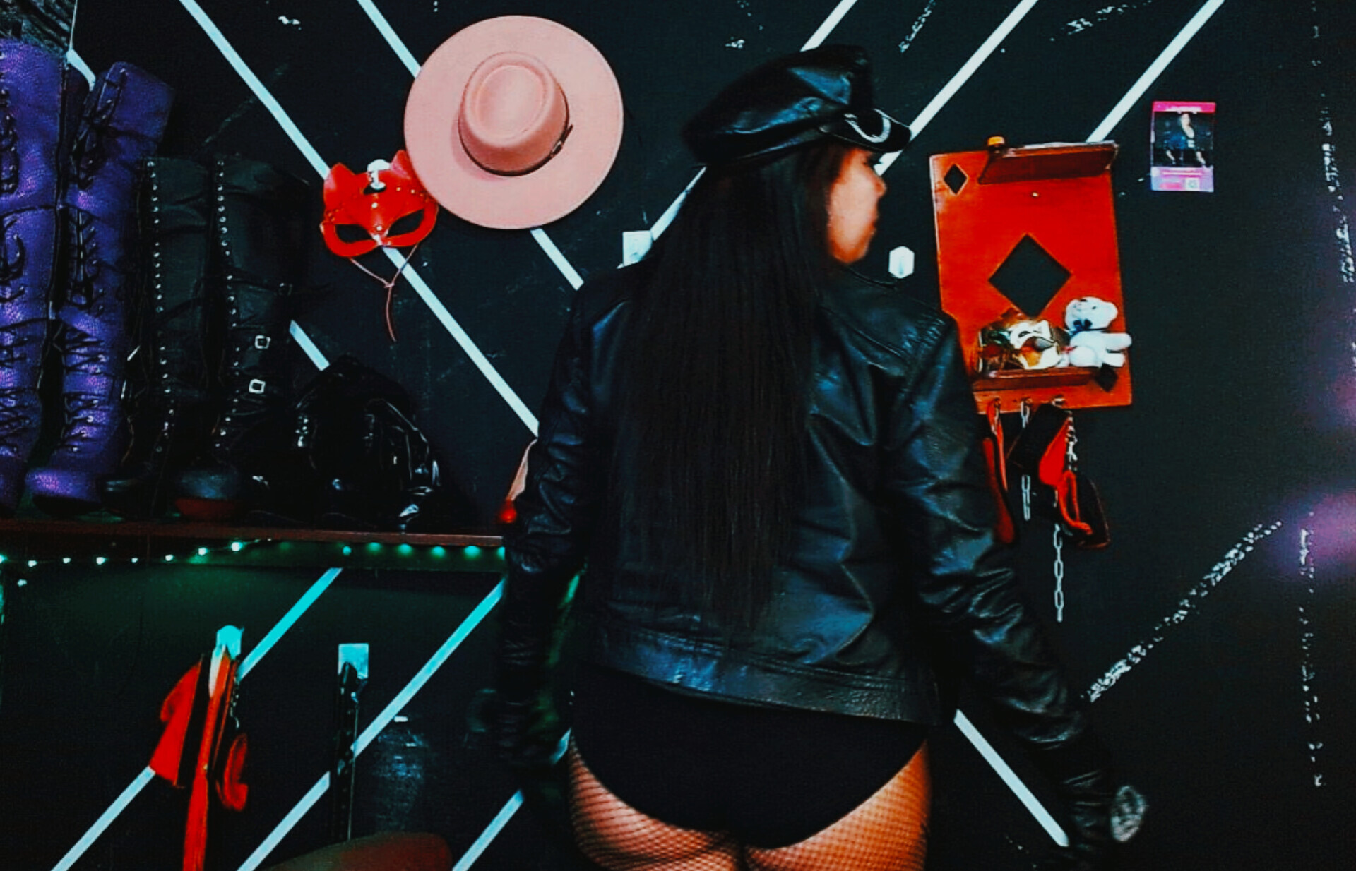 Live sex webcam photo for LexyDom #7906211