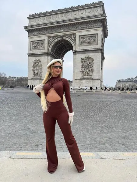 Live sex webcam photo for EvelynClair #6981536