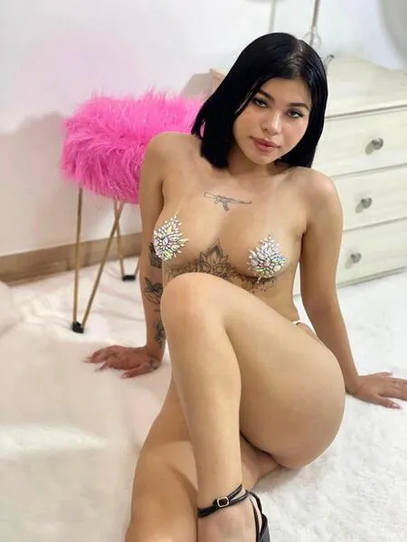 Live sex webcam photo for GreisyMoreno #6450164