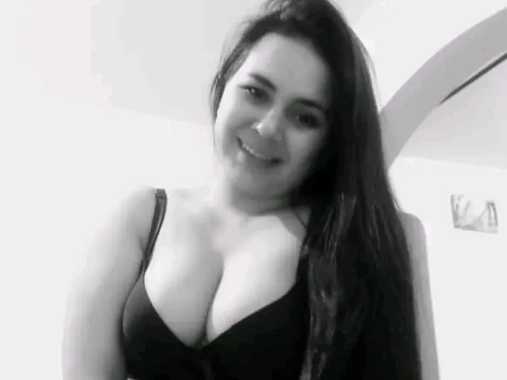 Live sex webcam photo for Shaarongomez #5781763