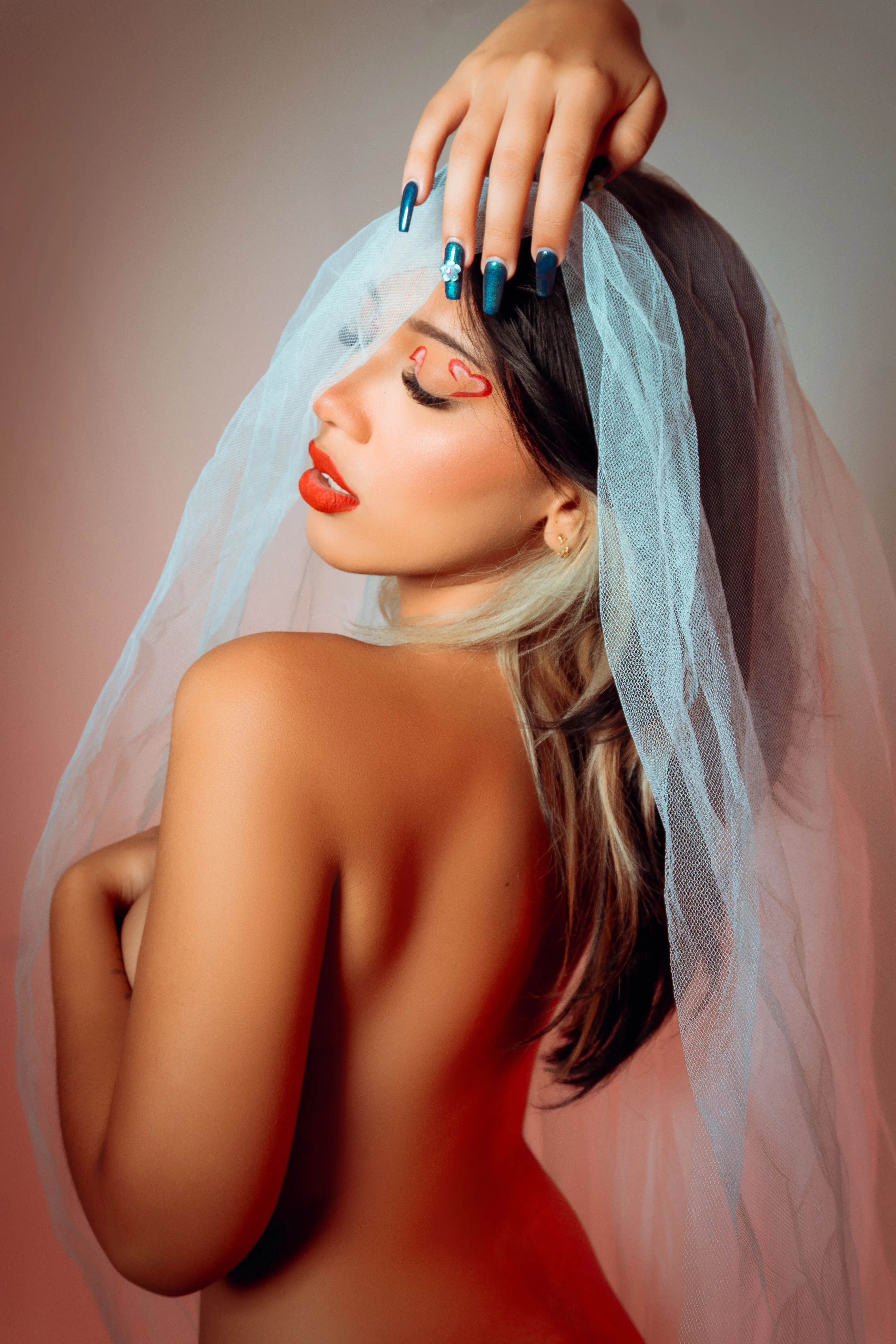 Live sex webcam photo for AliceHarriss #7349175