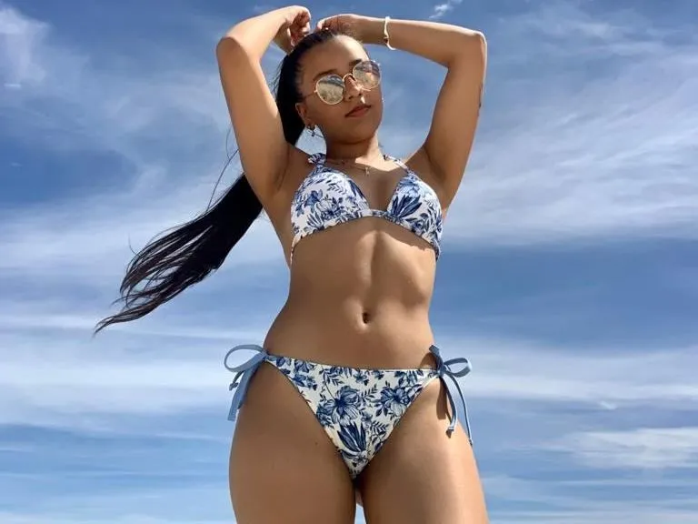 Live sex webcam photo for HannaNirvana #5785282