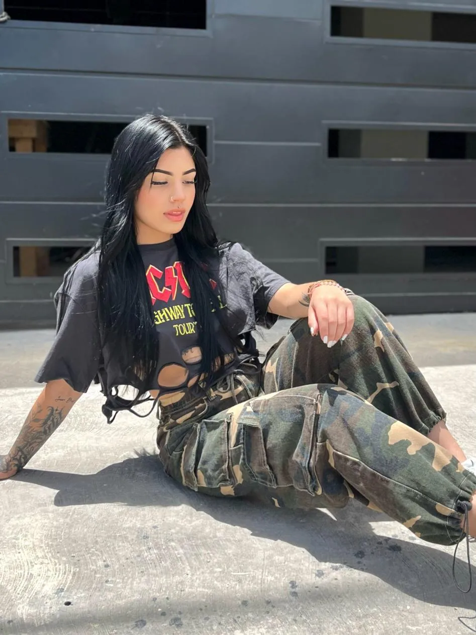 Live sex webcam photo for MilaMonty #7320543